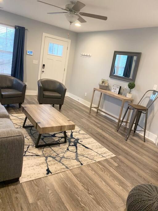 Newly Built Townhome Close To The Asheville Sites Candler Exterior foto